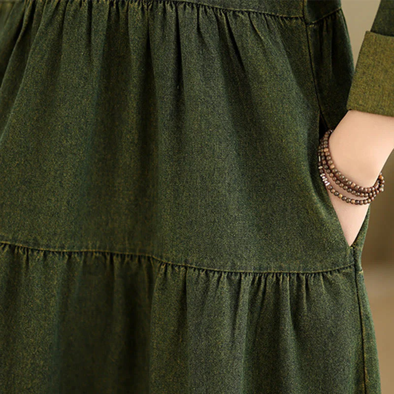 Abito lungo da donna in cotone con maniche lunghe e tasche, motivo patchwork verde oliva scuro Buddha Stones - Image 13