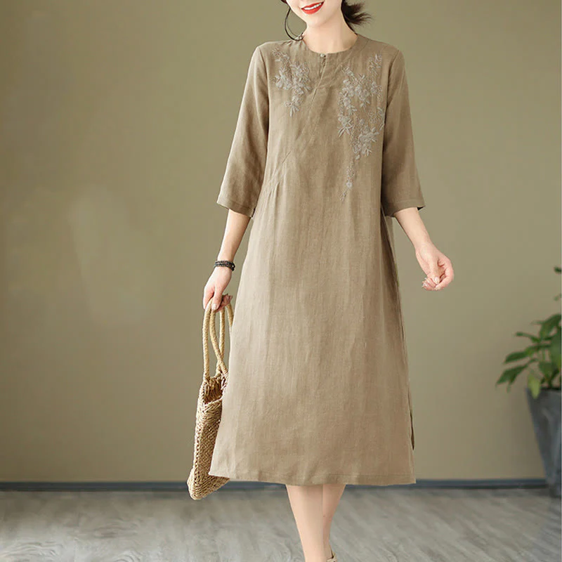 Abito midi in lino e cotone con maniche a tre quarti, ricamo vintage Buddha Stones e tasche