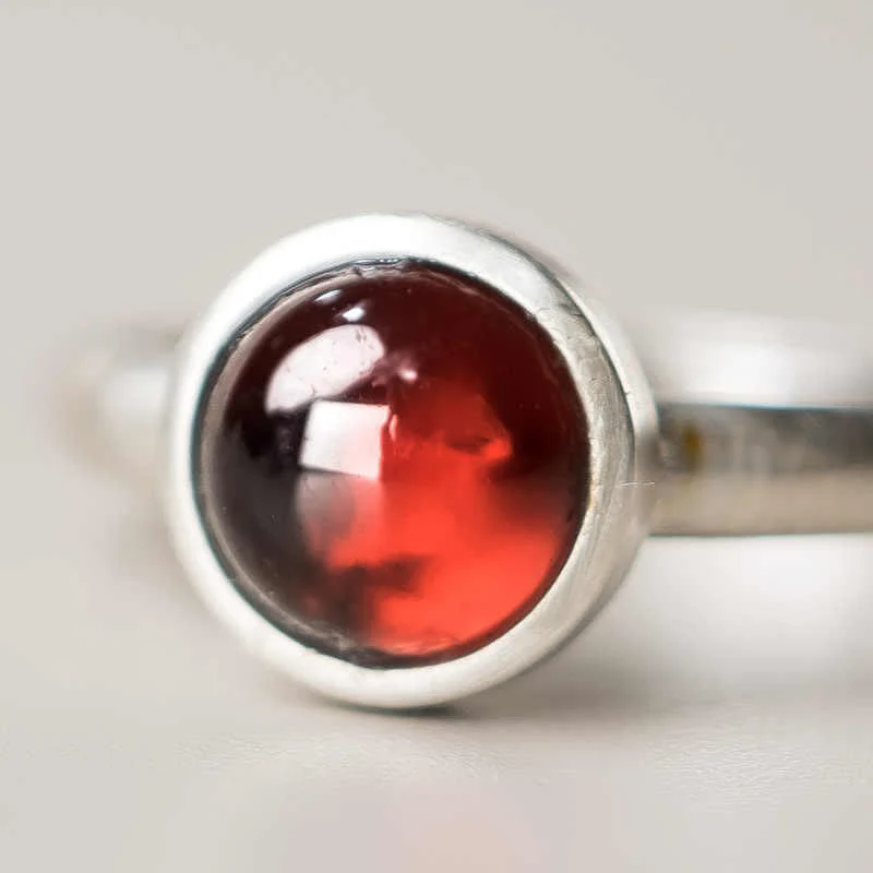 Anello di protezione regolabile in argento sterling 925 con granato naturale Buddha Stones - Image 4
