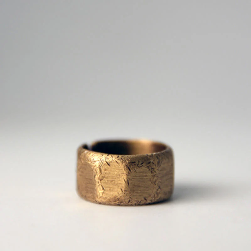 Anello di ricchezza tibetano in ottone e rame satinato dal design semplice - Image 18