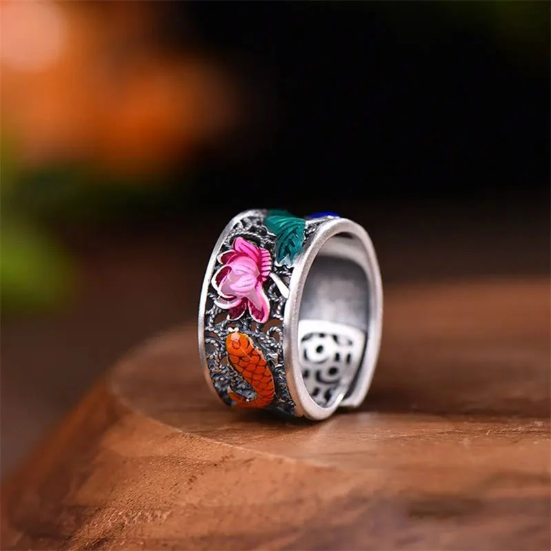 Anello portafortuna con pesce koi Buddha Stones in rame e smalto blu con cuore di loto Sutra - Image 10
