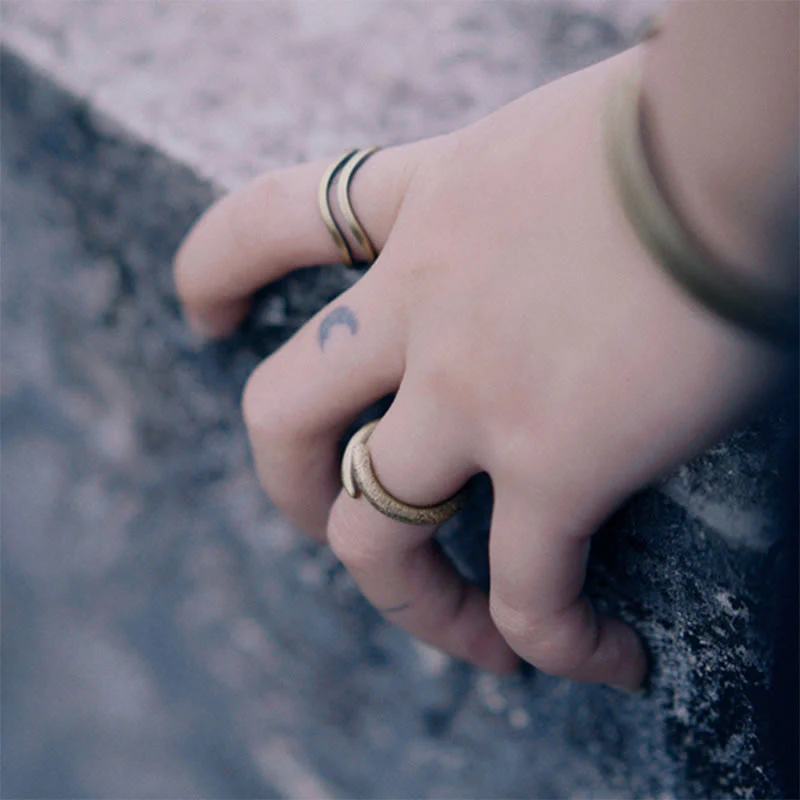 Anello regolabile con design semplice in rame Buddha Stones e portafortuna - Image 8