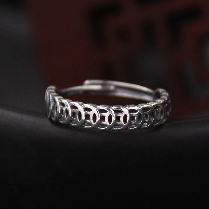 Anello regolabile portafortuna con design moneta in rame vintage