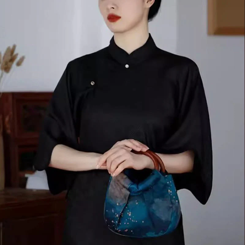 Borsa a mano con manico in legno blu con fiori in jacquard fatti a mano Buddha Stones - Image 14