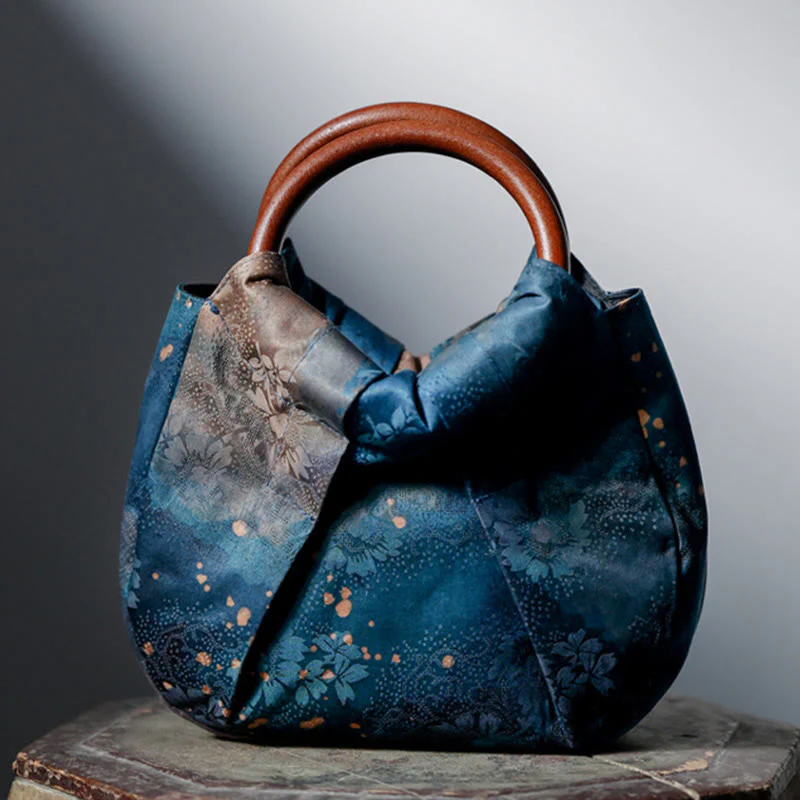 Borsa a mano con manico in legno blu con fiori in jacquard fatti a mano Buddha Stones - Image 2