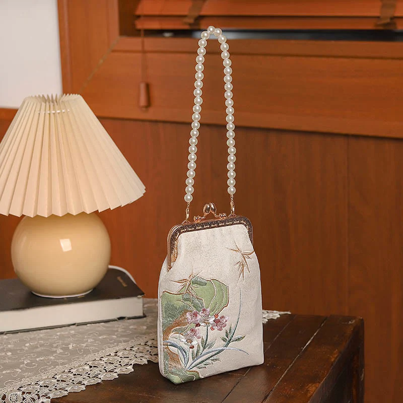 Borsa a tracolla con catena di perle e motivo a orchidea in pietra di montagna Buddha Stones - Image 3