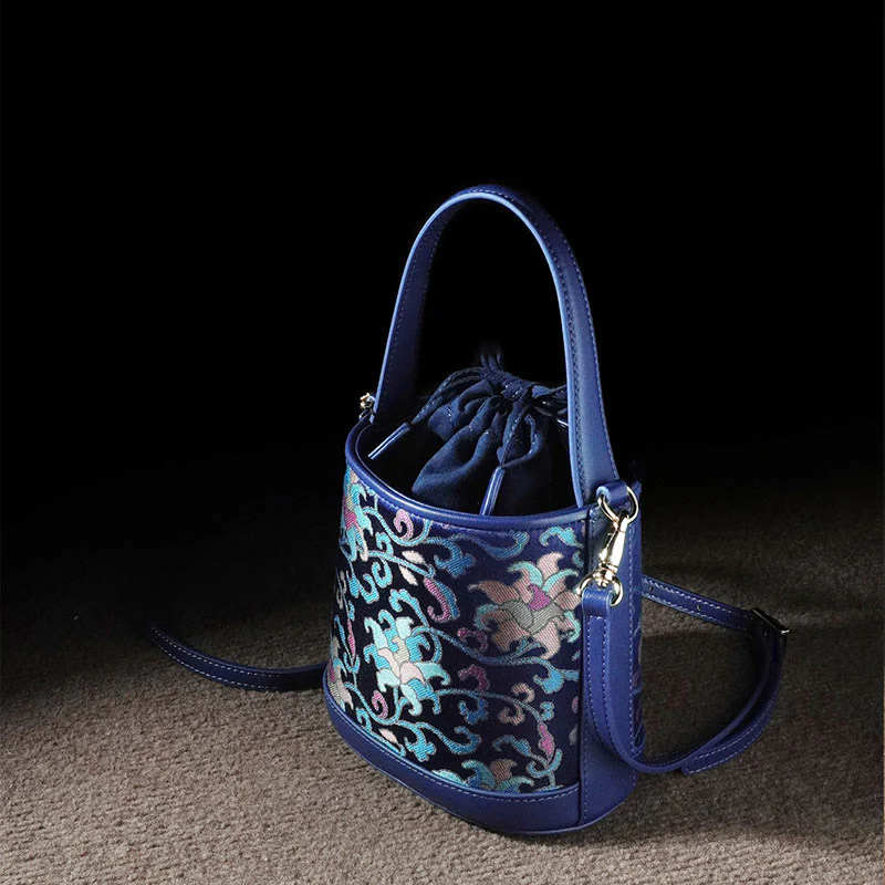 Borsa a tracolla in broccato con rami intrecciati e Buddha Stones , retro, loto, canzone - Image 7