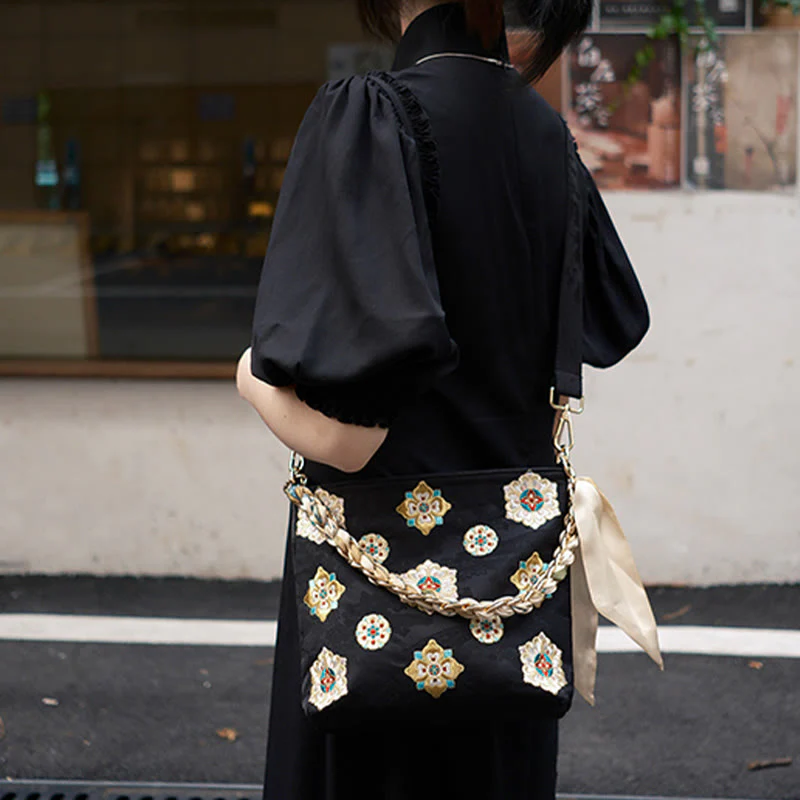 Borsa a tracolla per lo shopping in raso con ricamo Buddha Stones Su Journey - Image 13