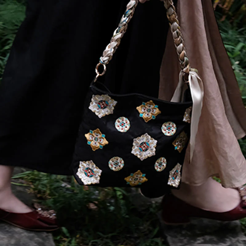 Borsa a tracolla per lo shopping in raso con ricamo Buddha Stones Su Journey - Image 16