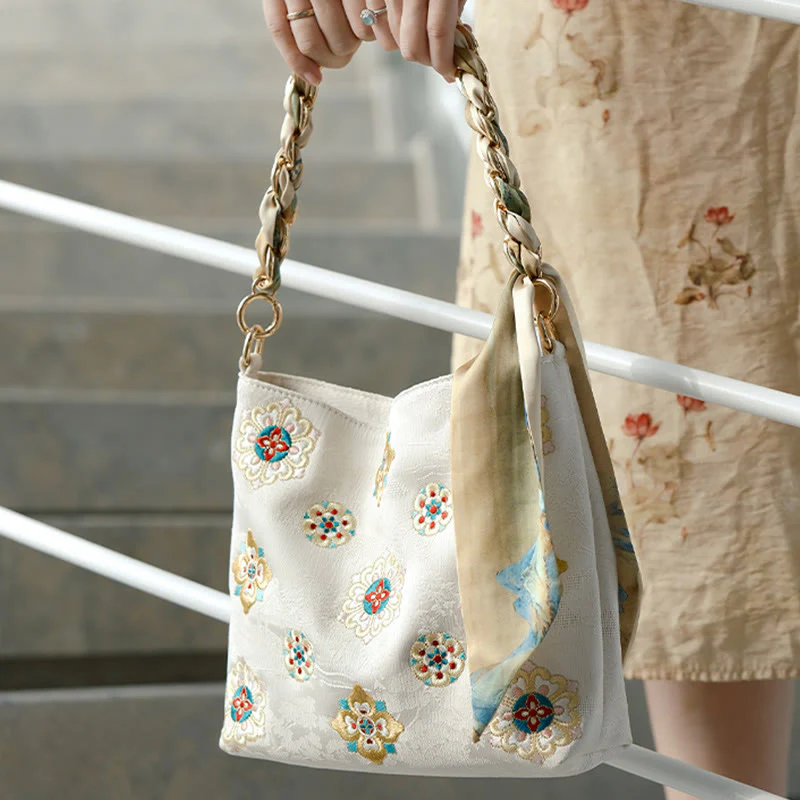 Borsa a tracolla per lo shopping in raso con ricamo Buddha Stones Su Journey - Image 22