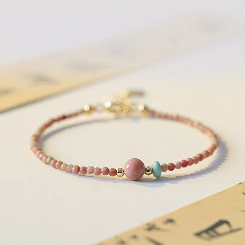 Bracciale a catena con energia amorevole in rodonite naturale placcato oro 14K Buddha Stones - Image 2