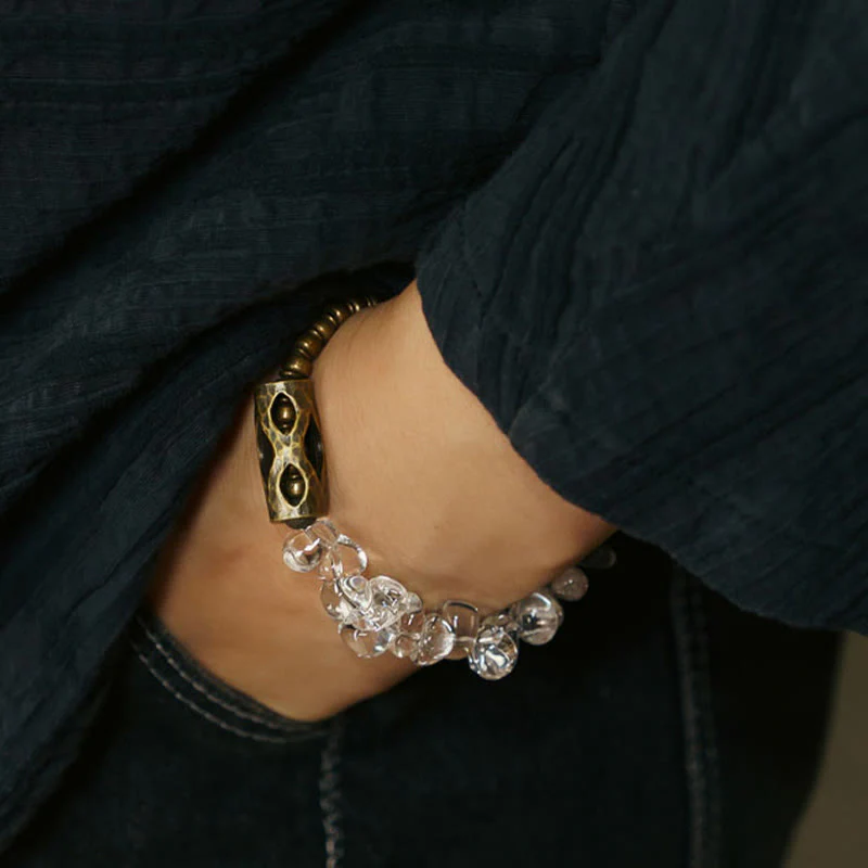 Bracciale Buddha Stones con cristalli bianchi irregolari e purezza del rame - Image 9
