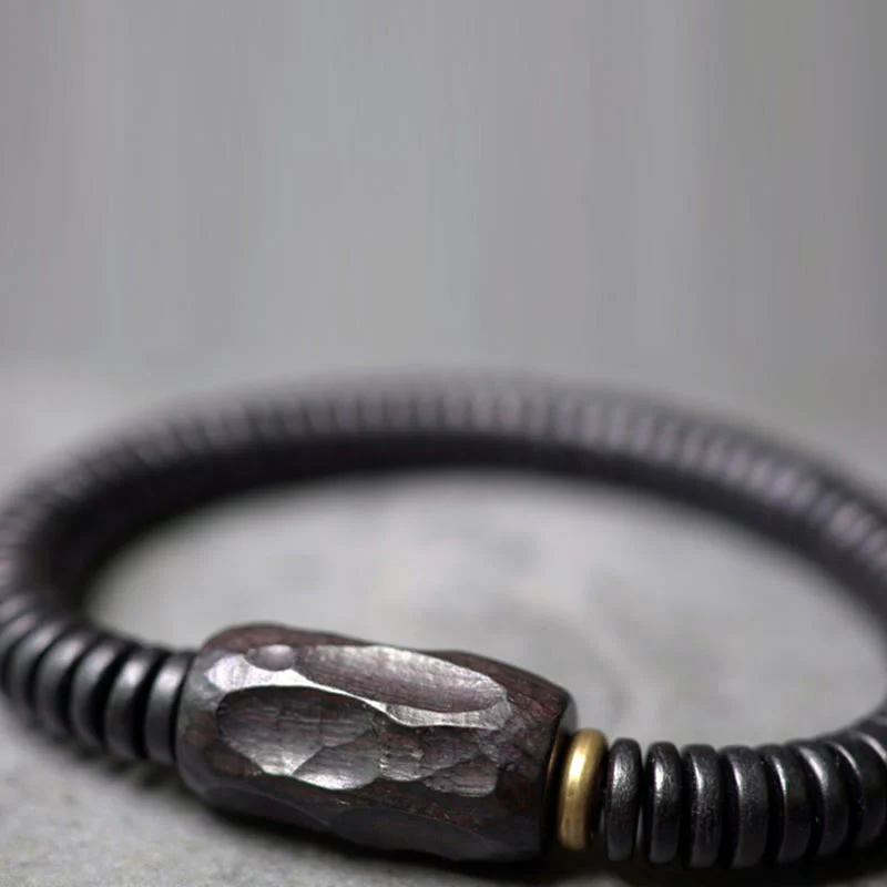Bracciale Buddha Stones in legno di ebano, rame e ottone con fori per l'equilibrio - Image 13