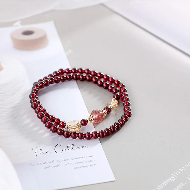 Bracciale Buddha Stones placcato oro 14K con protezione a farfalla in quarzo fragola granato naturale a doppio giro - Image 5