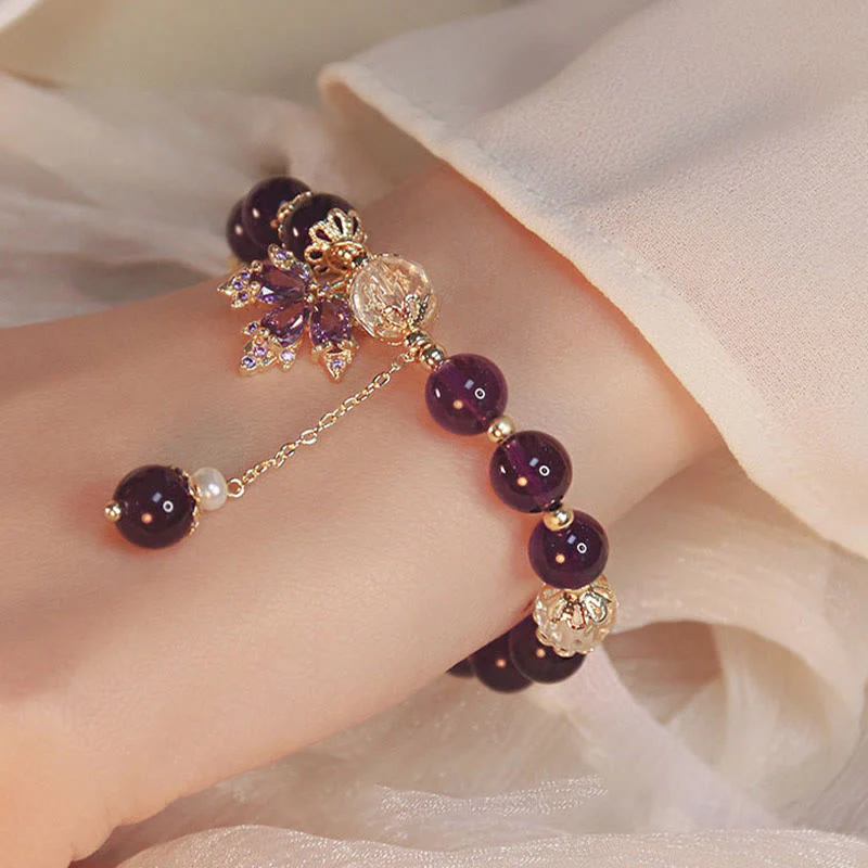Bracciale con ciondolo a forma di foglia d'acero con ametista naturale placcato oro 14k Buddha Stones - Image 5