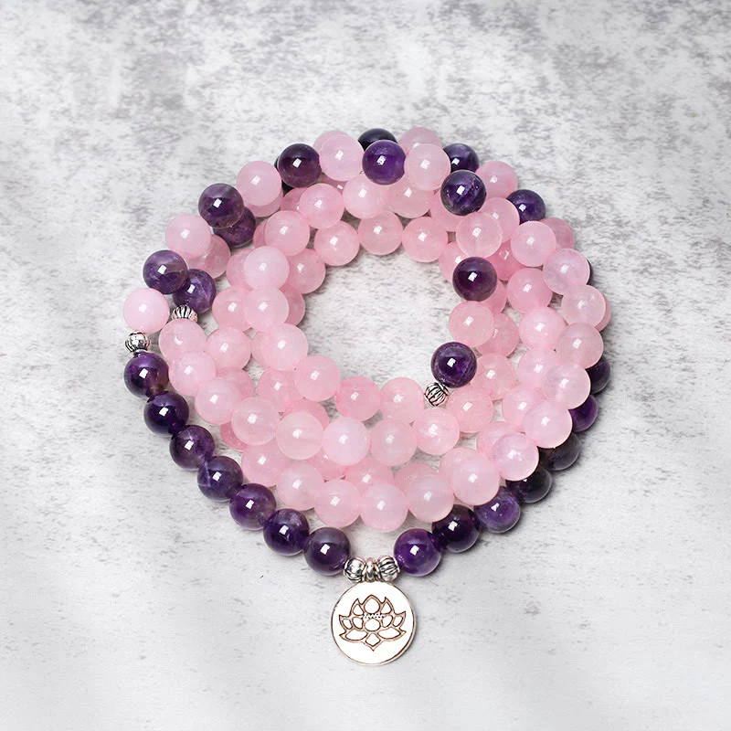 Bracciale con ciondolo di loto in perline di Mala in quarzo rosa naturale e ametista Buddha Stones - Image 3