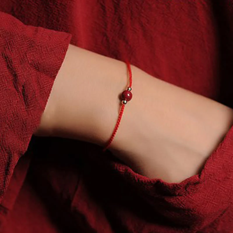 Bracciale intrecciato con corda di benedizione in cinabro naturale placcato oro 14K Buddha Stones - Image 10