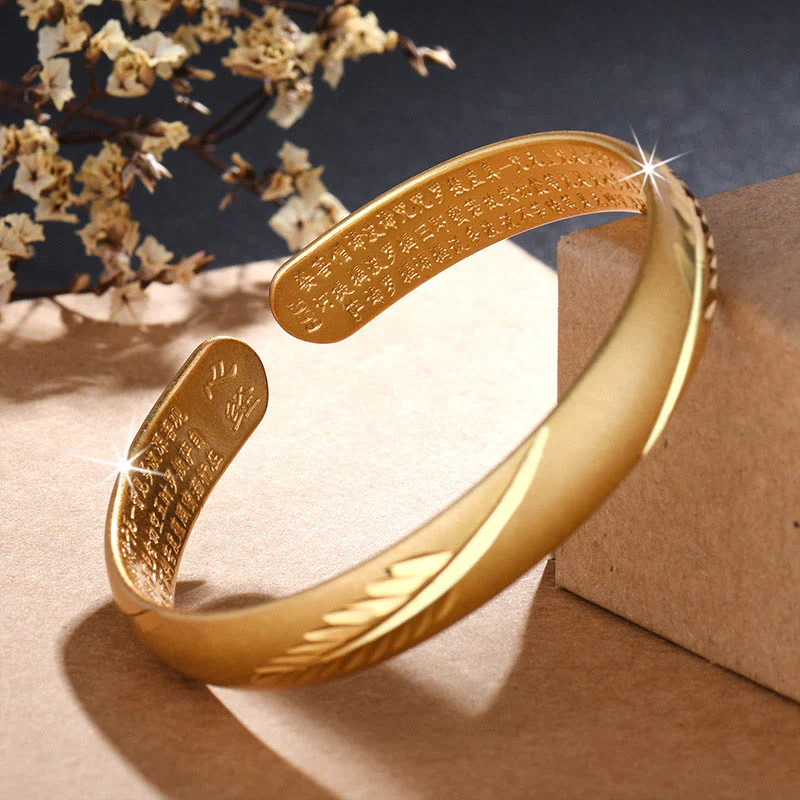 Bracciale rigido in rame con motivo inciso a forma di cuore con piume Buddha Stones, modello Wealth - Image 4
