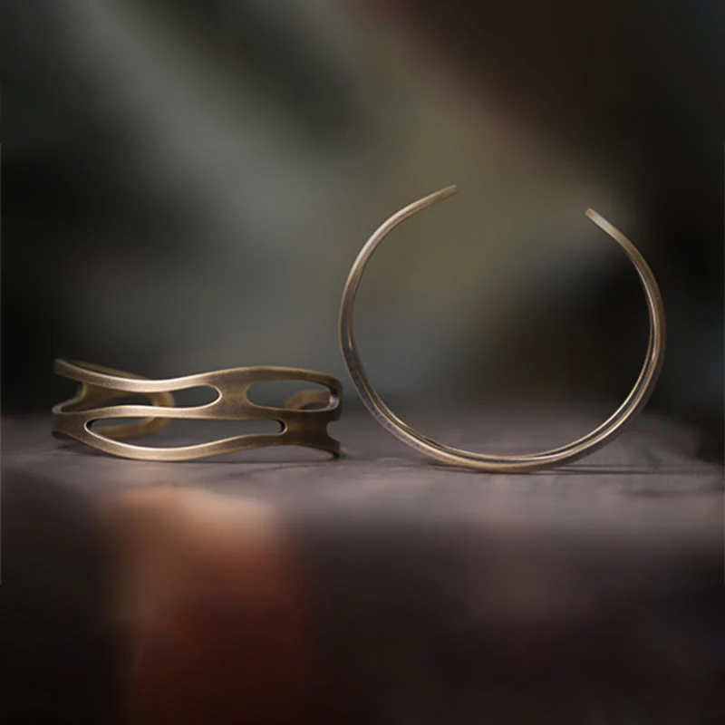 Bracciale rigido regolabile con polsino in ottone e rame curvo vintage Buddha Stones Wealth - Image 4