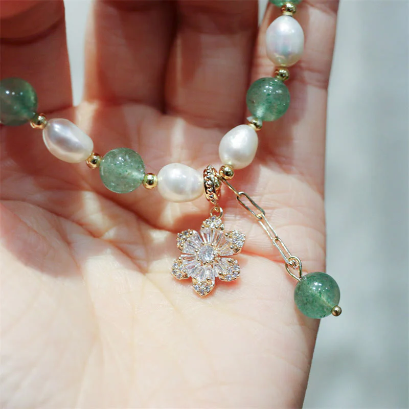 Braccialetto con ciondolo a forma di fiore di perla di quarzo fragola verde naturale Buddha Stones - Image 9