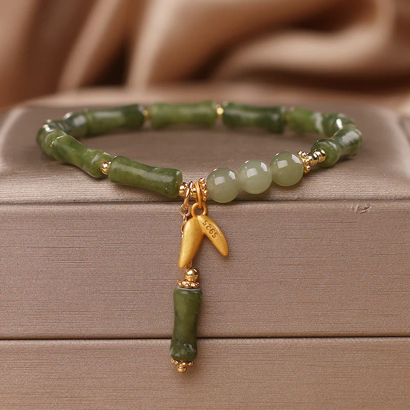 Braccialetto di fortuna con motivo a foglie di giada e bambù verde Buddha Stones