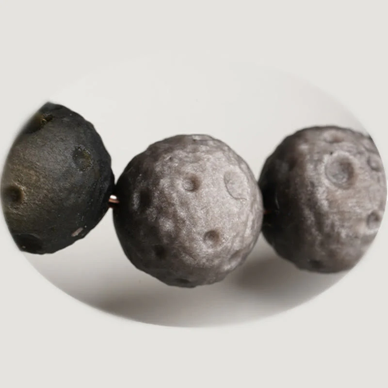 Braccialetto di protezione con perle rotonde in ossidiana dorata e argento naturale Buddha Stones - Image 3