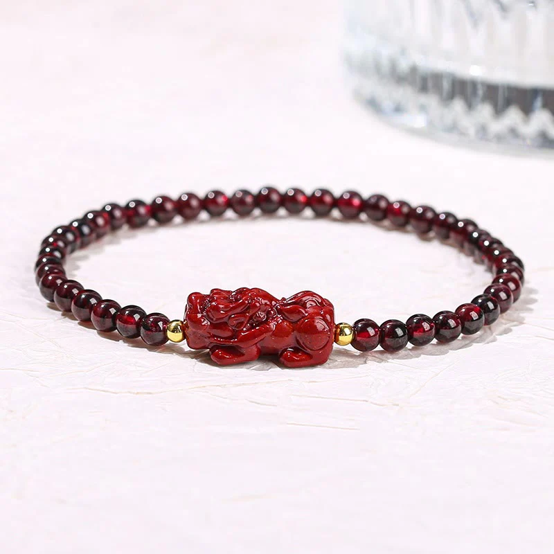 Braccialetto di protezione con perline quadrate in quarzo fragola, granato, cinabro , Buddha Stones