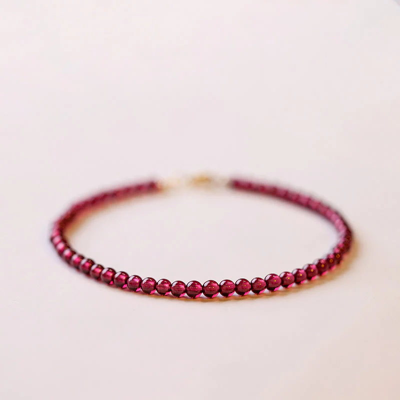 Braccialetto di protezione con perline ultrasottili di granato naturale piccolo da 3 mm Buddha Stones