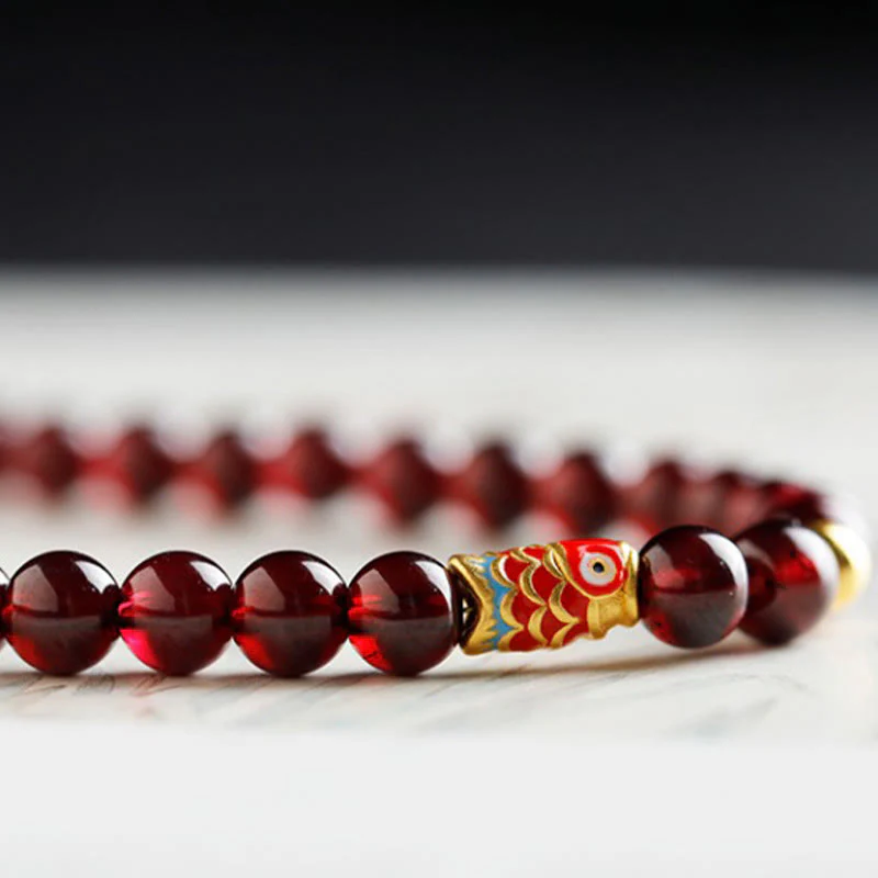 Braccialetto di protezione in granato naturale con pesce koi in oro 999 Buddha Stones - Image 6