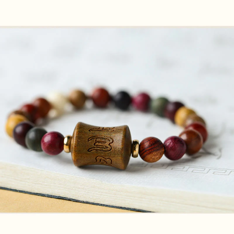 Braccialetto di protezione multicolore in legno di sandalo tibetano Om Mani Padme Hum - Image 11