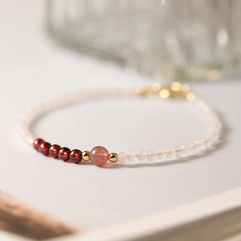 Braccialetto energetico curativo con perline ultrasottili in quarzo rosa, granato e quarzo fragola Buddha Stones da 2 mm - Image 4