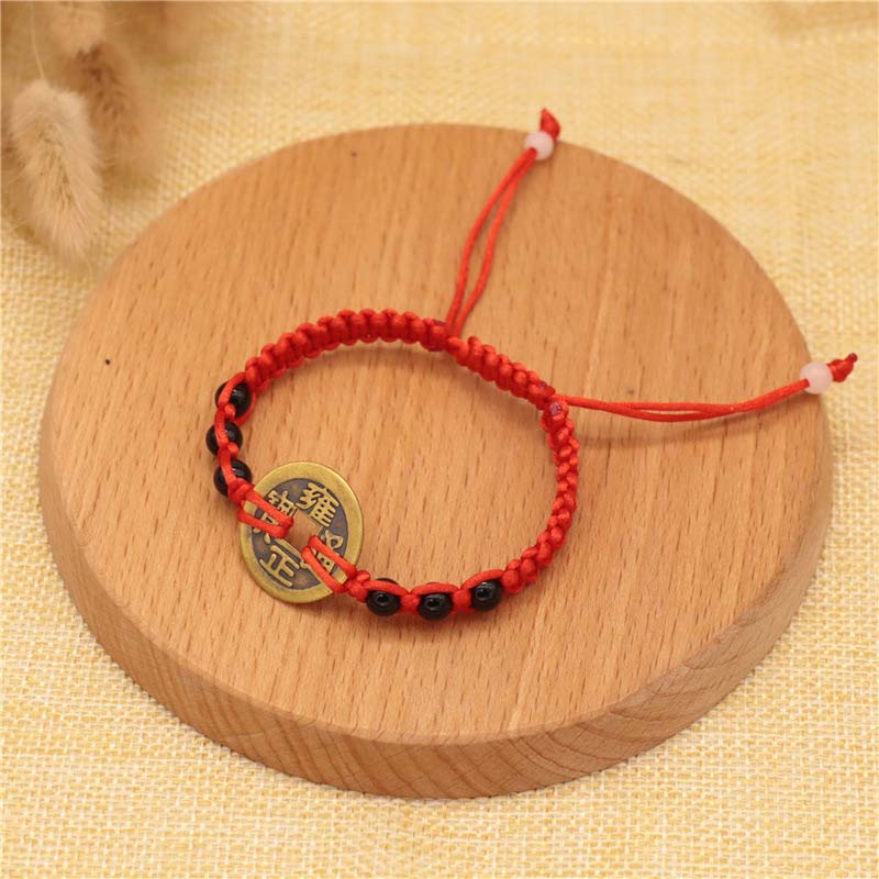 Braccialetto intrecciato con corda rossa, moneta di rame e Buddha Stones - Image 5