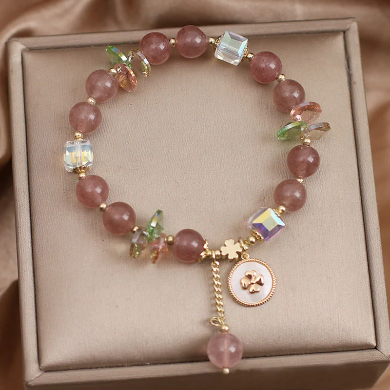 Braccialetto portafortuna con ciondolo curativo a forma di quadrifoglio fortunato in quarzo fragola Buddha Stones - Image 3