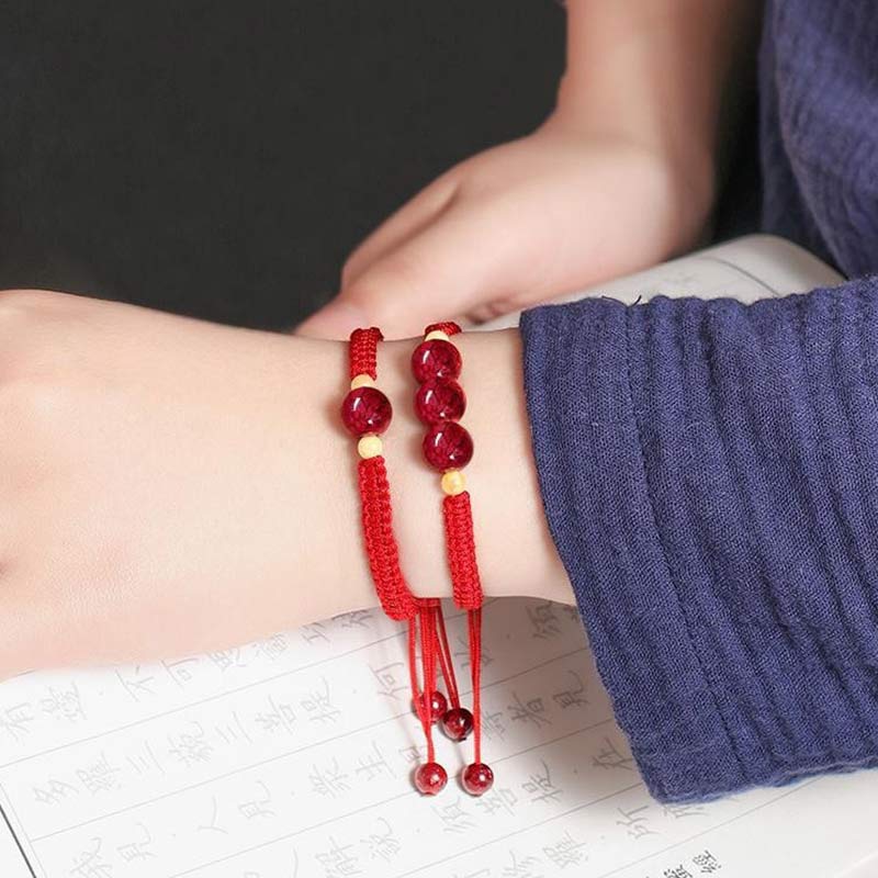 Braccialetto rosso con corda e cinabro per bambini, con Buddha Stones - Image 2