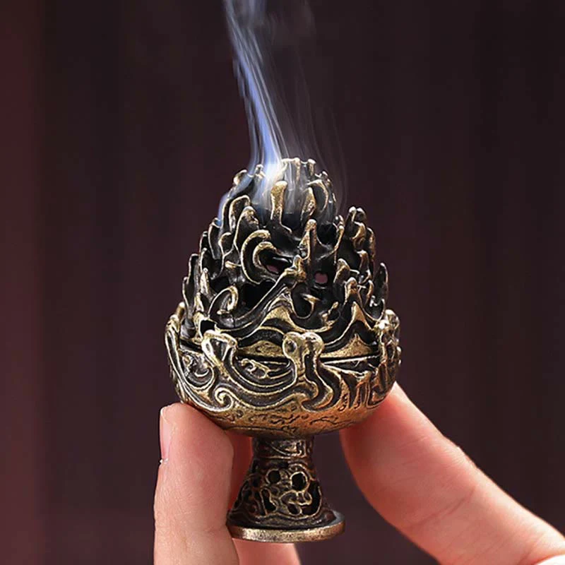 Bruciatore di incenso in lega di rame per meditazione con motivo a mini montagna tibetana