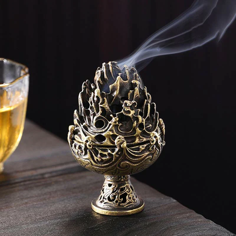 Bruciatore di incenso in lega di rame per meditazione con motivo a mini montagna tibetana - Image 2
