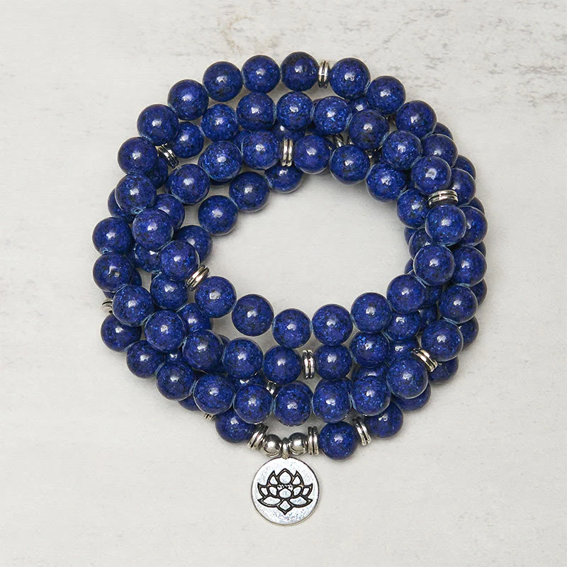 Buddha Stones 108 perle Lazurite Lapislazzuli Simbolo del loto Ciondolo Mala positivo