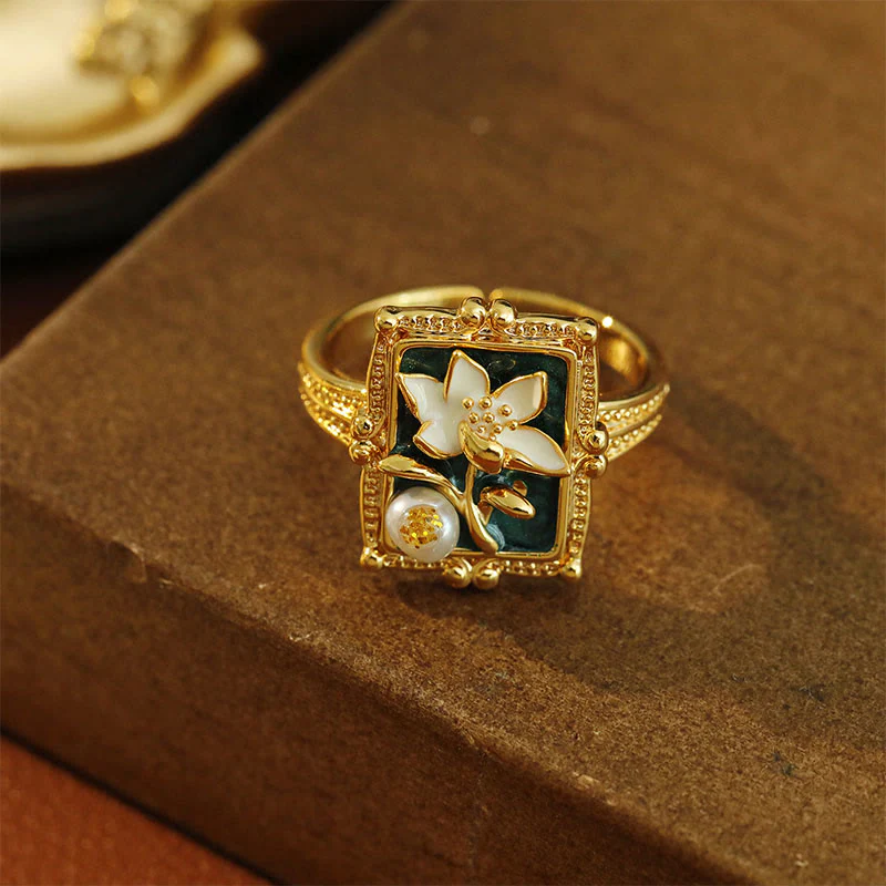 Buddha Stones Anello vintage in rame e perla con dipinto ad olio raffigurante un fiore di loto e una perla, simbolo di ricchezza. - Image 2