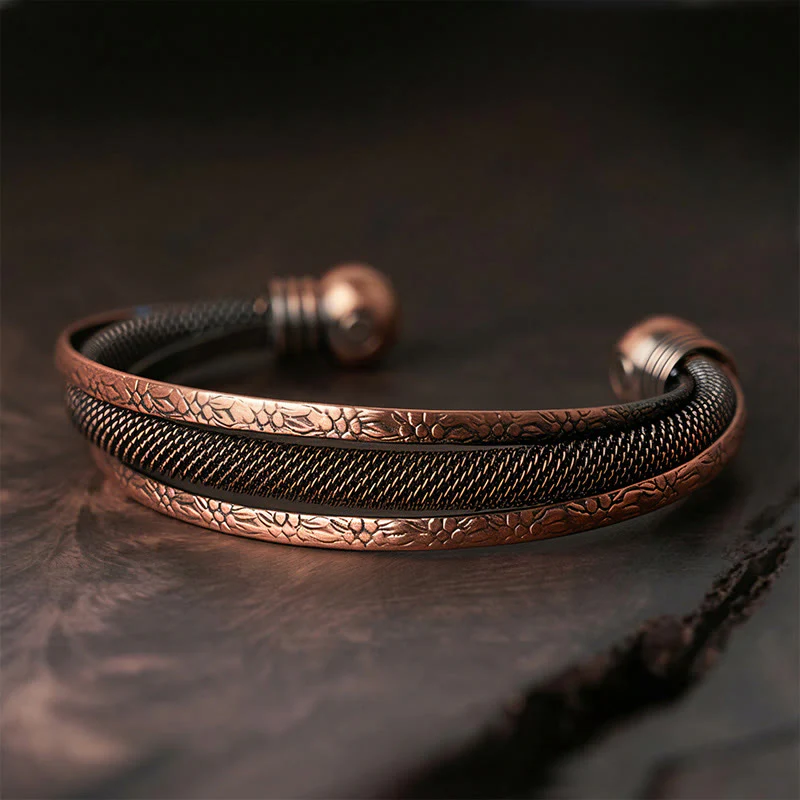 Buddha Stones Bracciale rigido aperto con motivo floreale in rame intrecciato e motivo a polsino con motivo a fiori - Image 7