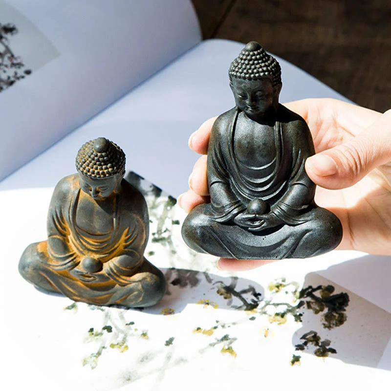 Buddha Stones Buddha tibetano in meditazione Statua in resina fusa ruggine polvere di ferro Decorazione della serenità - Image 15