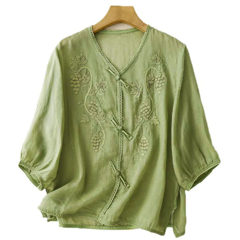 Buddha Stones Camicia da donna in cotone con maniche a tre quarti, motivo a uva ricamata, design in pizzo e bottoni a rana - Image 5