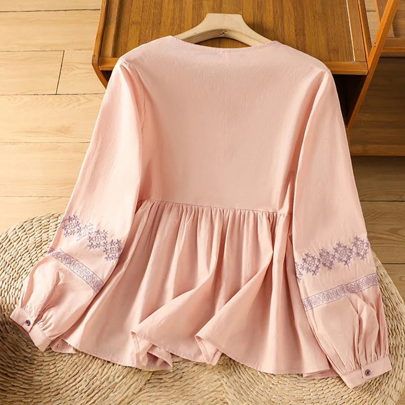 Buddha Stones Camicia da donna in cotone con maniche lunghe a lanterna, bottoni plissettati e ricamo - Image 11