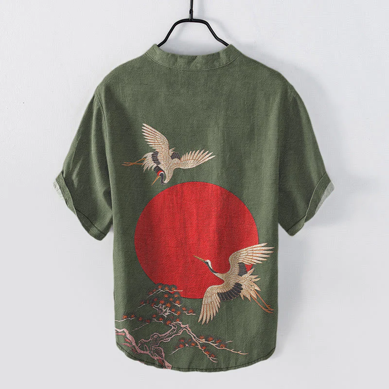Buddha Stones Camicia da uomo a maniche corte con mezza abbottonatura, in cotone, con motivo semplice gru, sole e pino rosso. - Image 8