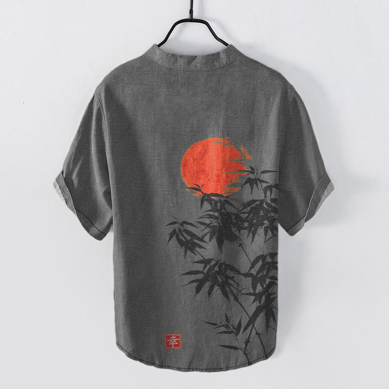 Buddha Stones Camicia da uomo a maniche corte con mezza abbottonatura, in cotone, con semplice motivo a sole e bambù rossi. - Image 6