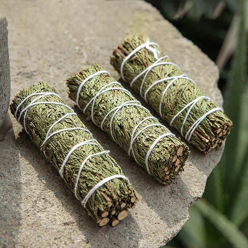 Buddha Stones Cedar Smudge Stick per la pulizia della casa Incenso Meditazione e rituali Bastoncini di cedro Bacchette di incenso