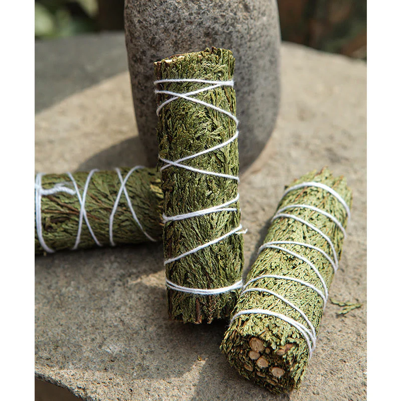 Buddha Stones Cedar Smudge Stick per la pulizia della casa Incenso Meditazione e rituali Bastoncini di cedro Bacchette di incenso - Image 12