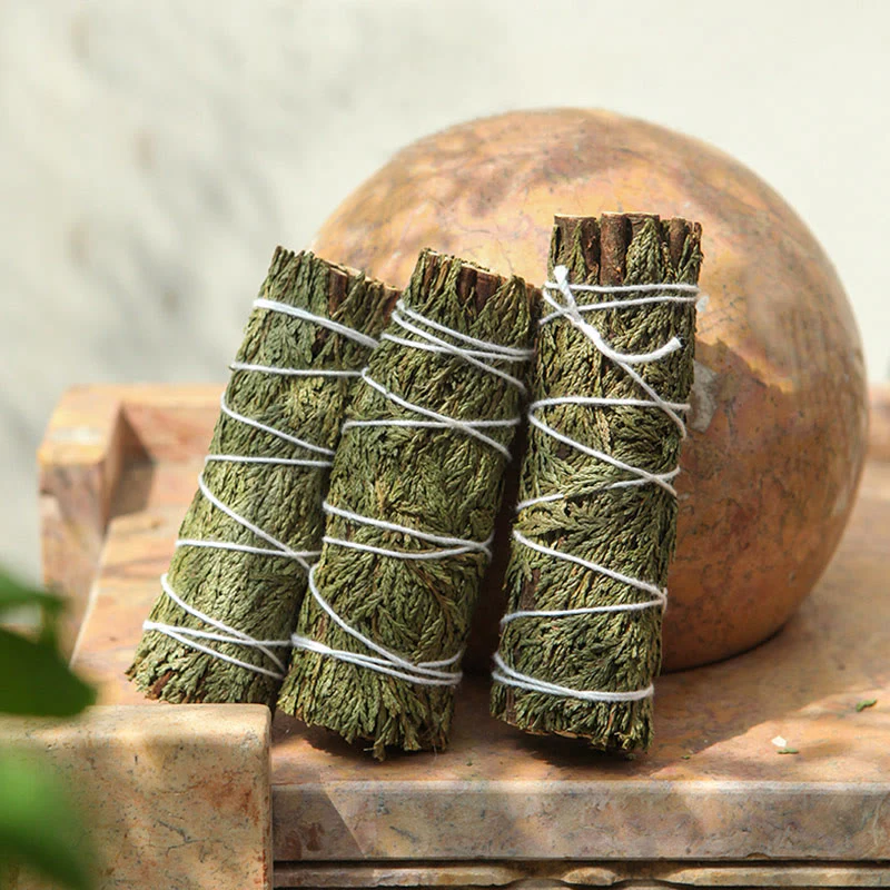 Buddha Stones Cedar Smudge Stick per la pulizia della casa Incenso Meditazione e rituali Bastoncini di cedro Bacchette di incenso - Image 3
