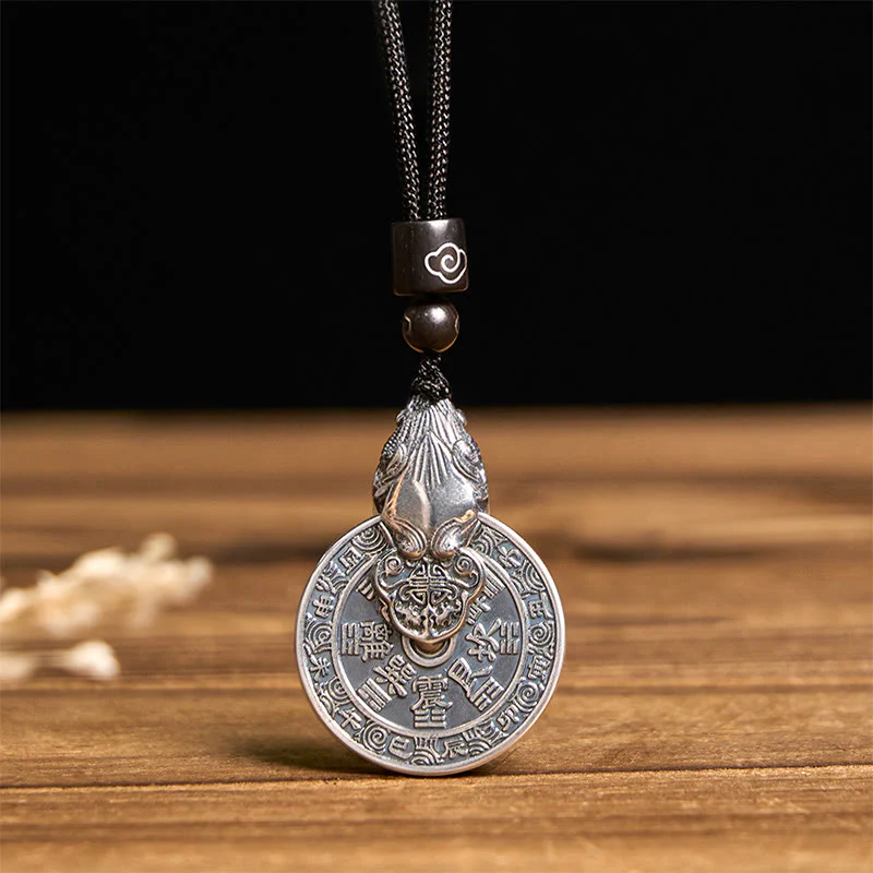 Buddha Stones Collana con ciondolo in rame Pixiu Harmony con design Bagua dei fantasmi della montagna che spendono soldi - Image 2