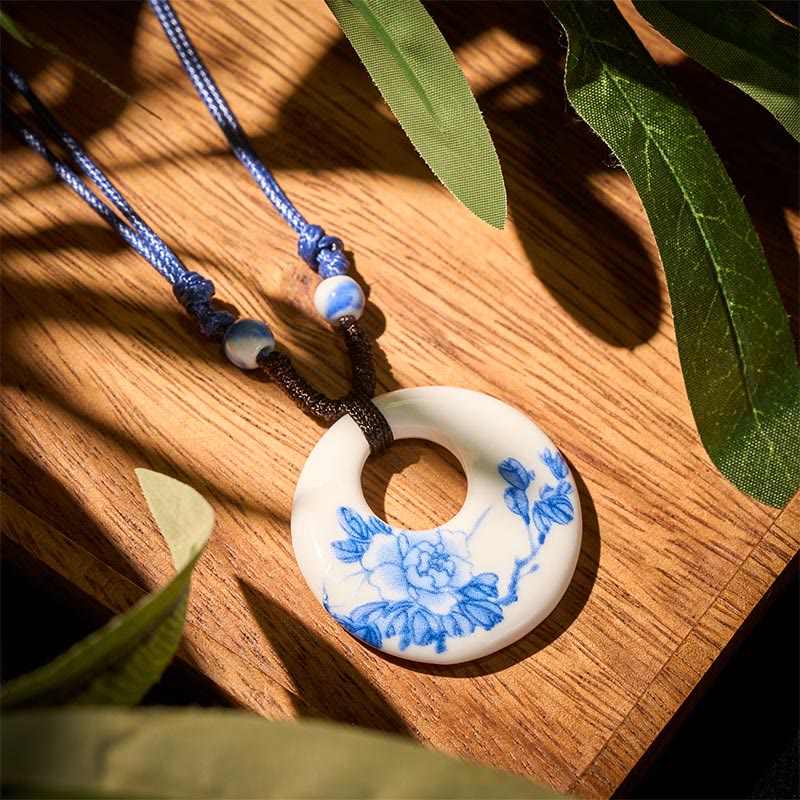 Buddha Stones con ciondolo dell'illuminazione in ceramica con simbolo di loto, simbolo etnico di peonia e fiori di pesco. - Image 6