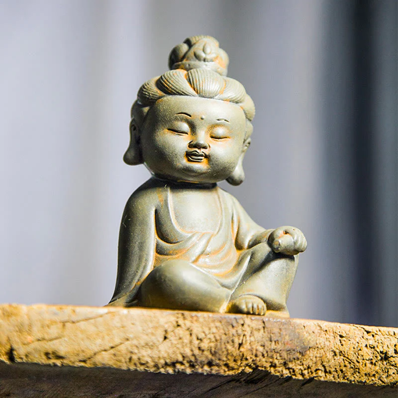 Buddha Stones Fatte a mano Ksitigarbha Kwan Yin Guanyin Avalokitesvara Tathagata Polvere di ferro Ruggine Statua in resina colata Decorazione della casa - Image 10